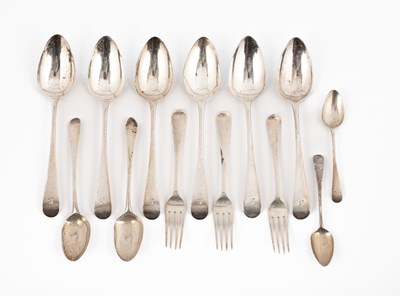 Lot 70 - A quantity of Georgian silver flatware