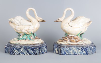 Lot 811 - A pair of 19th Century Majolica swan tureens