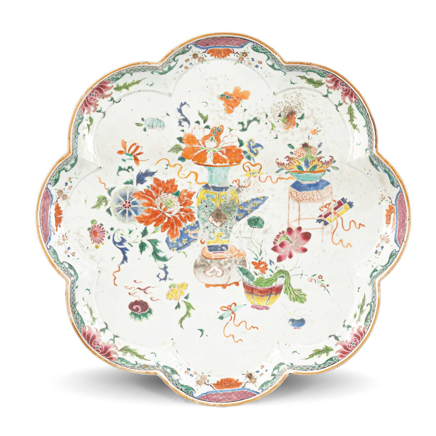 Lot 287 - A large Chinese famille rose platter