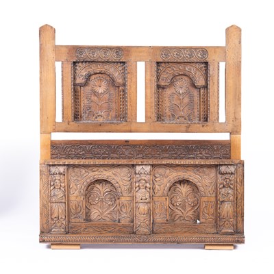 Lot 863 - An oak bedstead