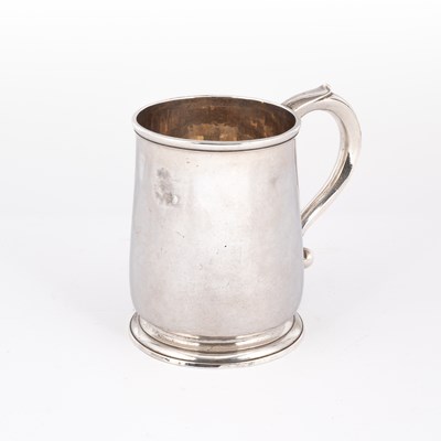 Lot 34 - A George II silver mug
