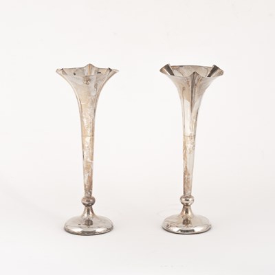 Lot 35 - A pair of silver tulip vases