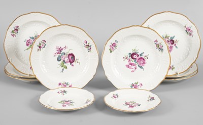 Lot 285 - Eight Meissen 'Neu Marseille' dessert plates