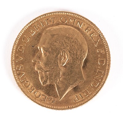 Lot 190 - A George V gold sovereign