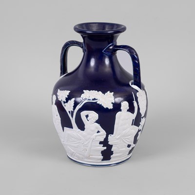 Lot 290 - A 19th Century Wedgwood copy of the Portland vase