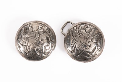 Lot 116 - A Continental white metal belt buckle
