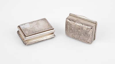 Lot 395 - Two Continental white metal snuff boxes