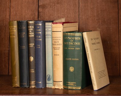 Lot 705 - [Medicine]