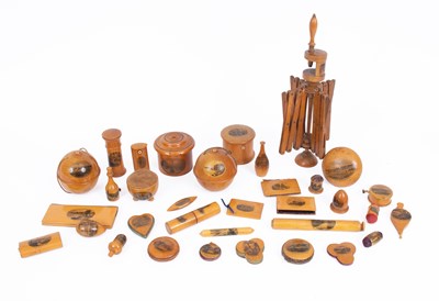 Lot 920 - A collection of Mauchline Ware sewing paraphernalia