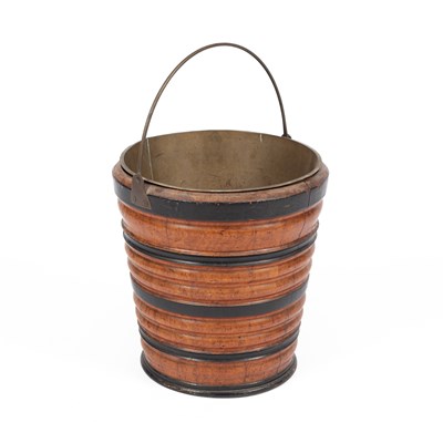 Lot 387 - A Dutch turned wooden bucket