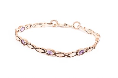 Lot 13 - A 9ct gold and amethyst bracelet