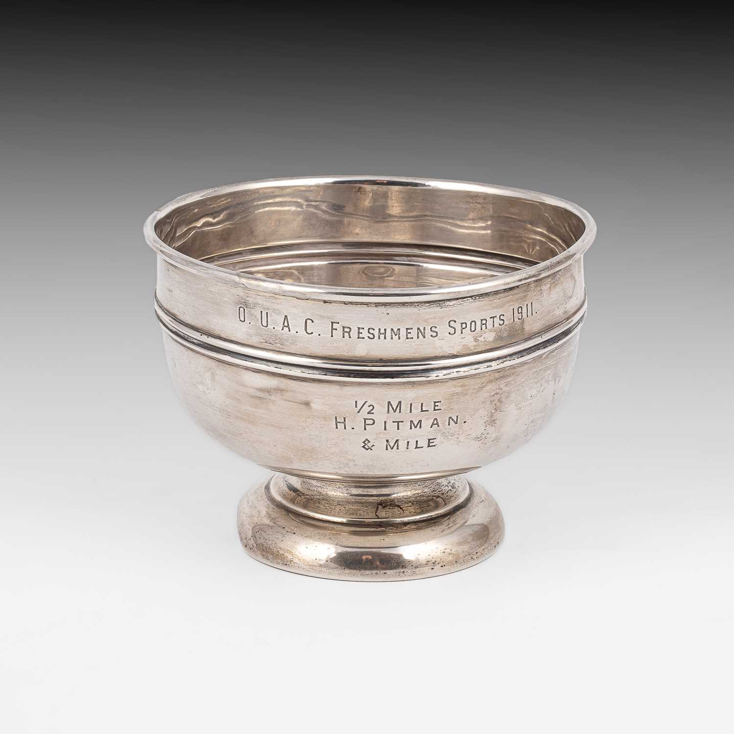 Lot 392 - A silver rose bowl