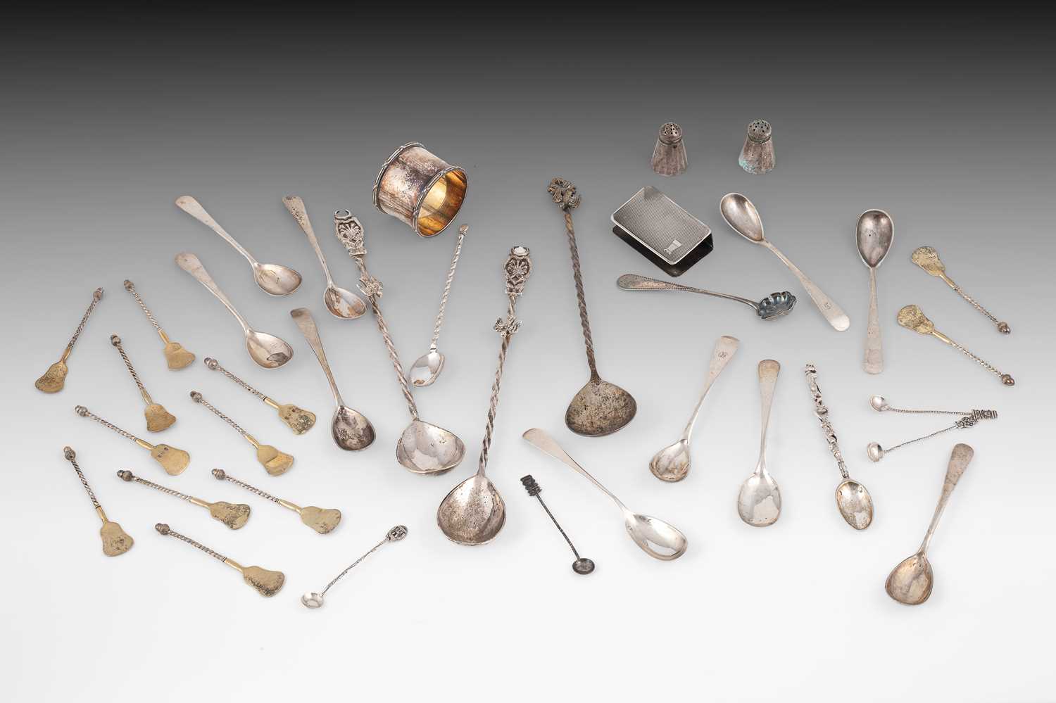 Lot 405 - A quantity of Continental and other white metal
