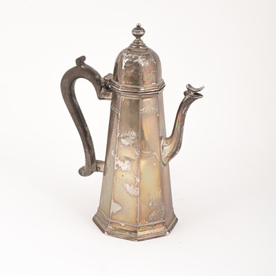 Lot 121 - A silver coffee pot