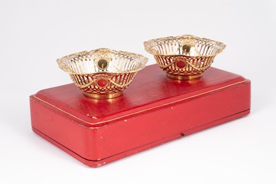 Lot 28 - A pair of Edwardian silver-gilt baskets