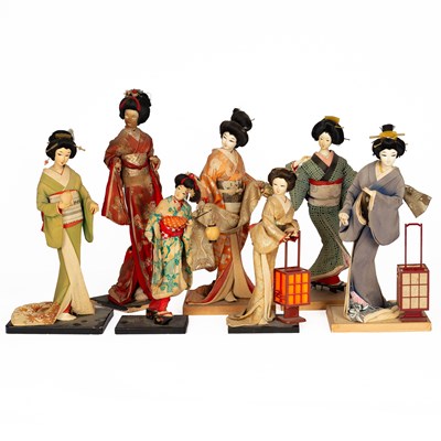 Lot 263 - Seven Japanese Geisha dolls