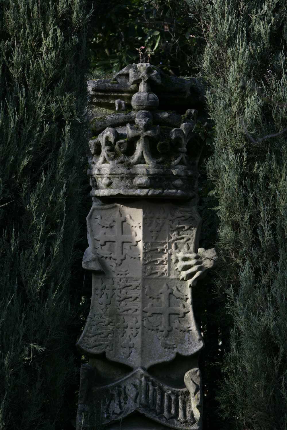 Lot 562 - The carved stone coat of arms of Edward I from the old Palace of Westminster