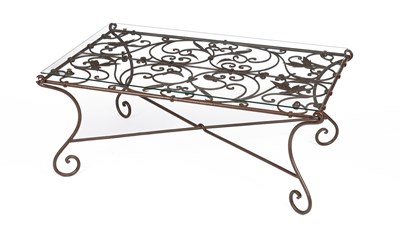 Lot 291 - A rectangular glass-topped coffee table