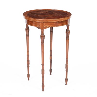 Lot 327 - An Edwardian mahogany circular occasional table