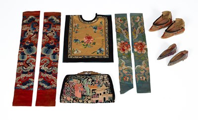 Lot 242 - A Chinese embroidered child's collar