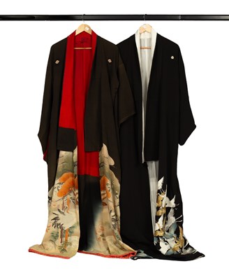 Lot 250 - Two Japanese kimonos