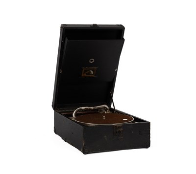 Lot 932 - A His Masters Voice cased Gramophone