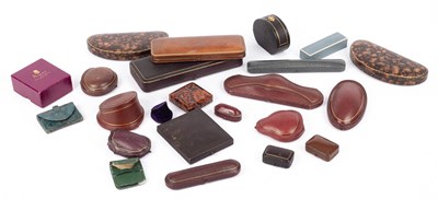 Lot 208 - A quantity of Victorian and later jewellery boxes