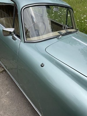 Lot 1964 Alvis TE21 Saloon