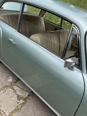 Lot 1964 Alvis TE21 Saloon