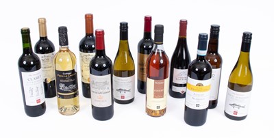 Lot 898 - A mixed case of wine