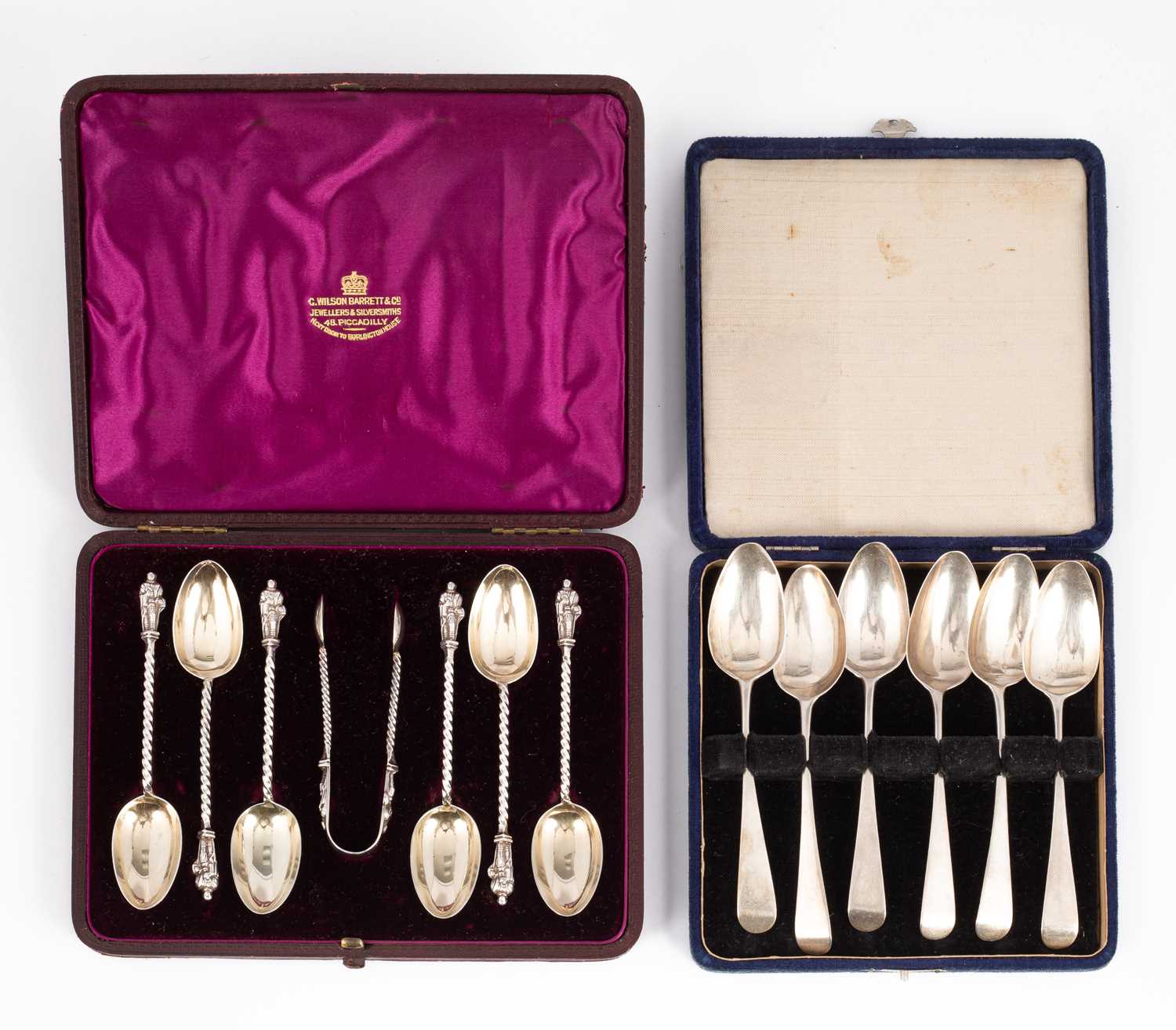 Lot 5 - A set of six Victorian silver teaspoons and matching sugar tongs
