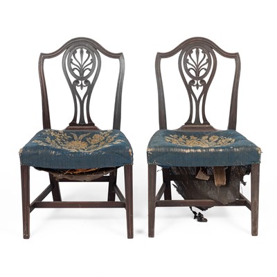Lot 278 - A pair of George III mahogany dining chairs