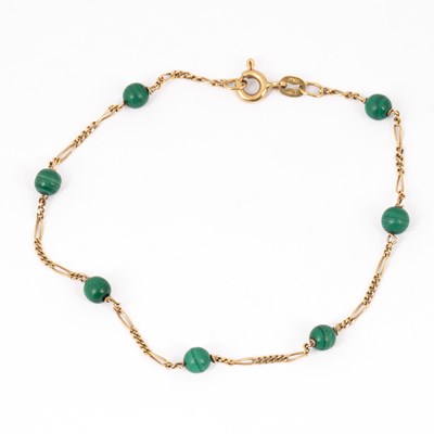 Lot 121 - An Italian malachite bracelet