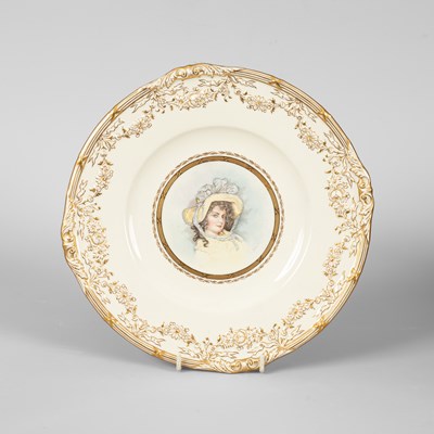 Lot 826 - A Minton portrait plate with moulded border