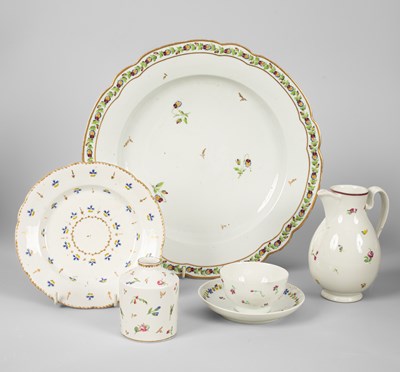 Lot 829 - A group of Nyon porcelain wares