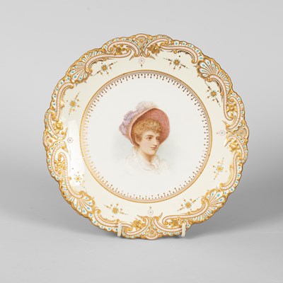 Lot 843 - A Copeland bone china plate