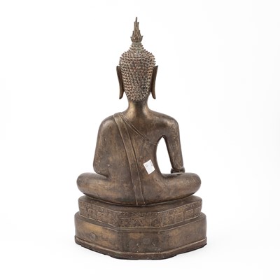 Lot 175 - A Thai bronze buddha