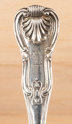 Lot 54 - An extensive Victorian hourglass pattern table service