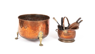 Lot 916 - A copper and brass log basket