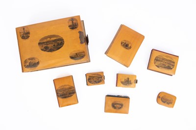 Lot 926 - A collection of Mauchline Ware books