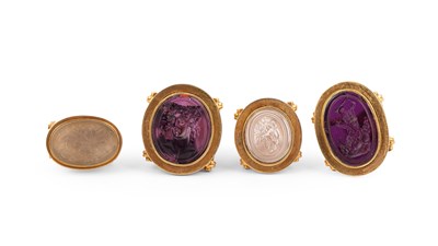 Lot 62 - A group of four late 18th Century/early 19th Century Tassie glass seals