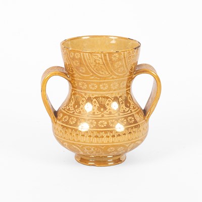 Lot 109 - A Cantagalli golden lustre twin-handled vase