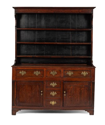 Lot 516 - An 18th Century oak dresser