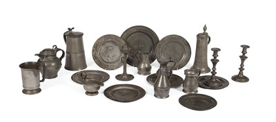Lot 522 - A quantity of 18th Century and later pewter