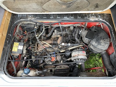 Lot 205 - Volkswagen (VW) Camper Van, Model T3 (T25) 1987