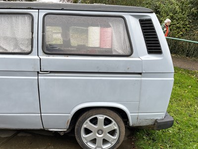 Lot 205 - Volkswagen (VW) Camper Van, Model T3 (T25) 1987