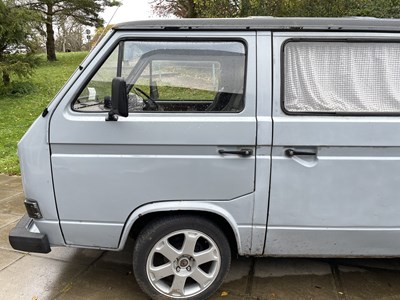 Lot 205 - Volkswagen (VW) Camper Van, Model T3 (T25) 1987